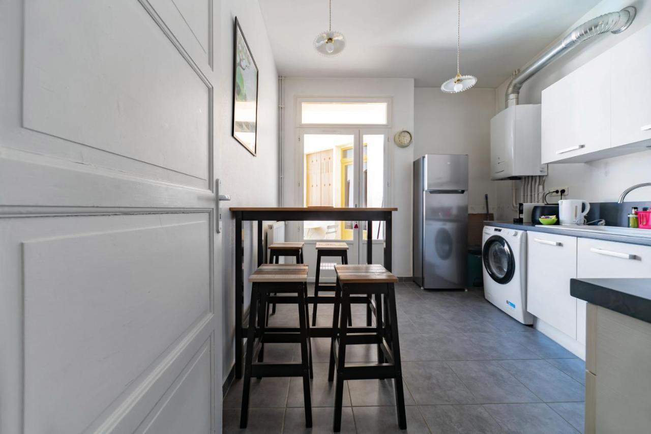 Le Belfort - Grand Appartement Avec Terrasse Et Parking Prive Vichy Exterior foto